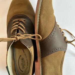 Eastland suede Saddle Oxford preppy retro collegiate Fall academia